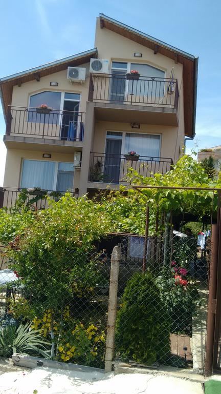 Faina Guest House Rezovo Kültér fotó